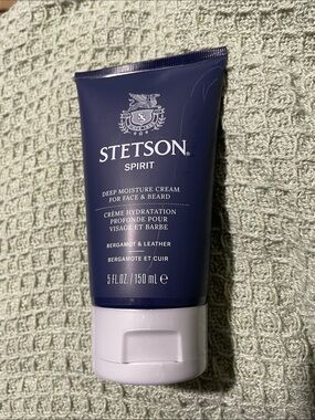 Stetson Spirit Bergamot & Leather Moisture Cream - Navy & White